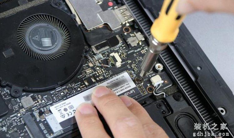 系统怎么从机械硬盘移到固态？机械硬盘迁移系统到固态硬盘教程
