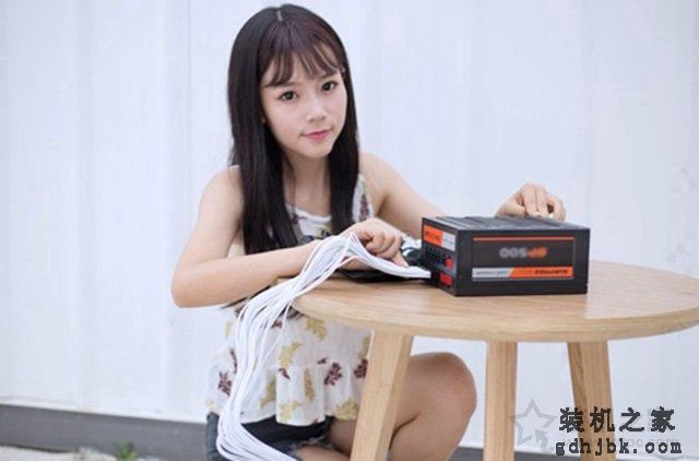 如何选购台式电脑电源？小白装机通俗易懂的电脑电源选购知识指南
