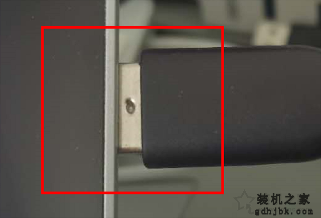 Win10系统认不到U盘和移动硬盘在电脑上不显示怎么办？附解决方法