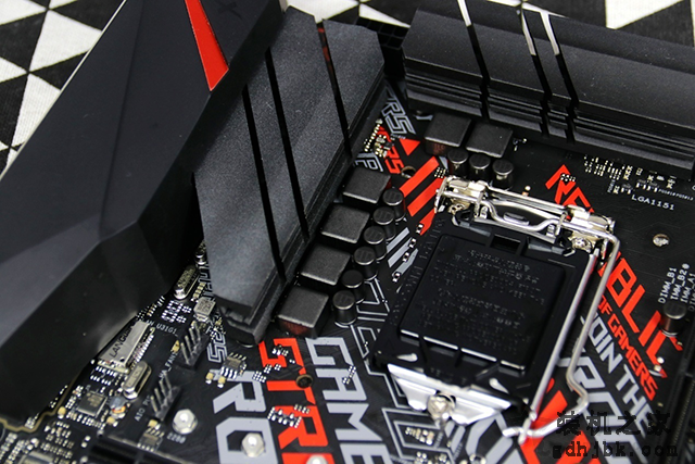 八代/九代i5配RTX2070带的动吗？YOGO M2桌面钢炮装机实测