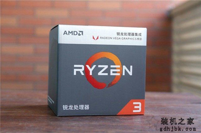 主流对决战！AMD锐龙R3 2200G和intel酷睿i3 8100性能对比详细评测