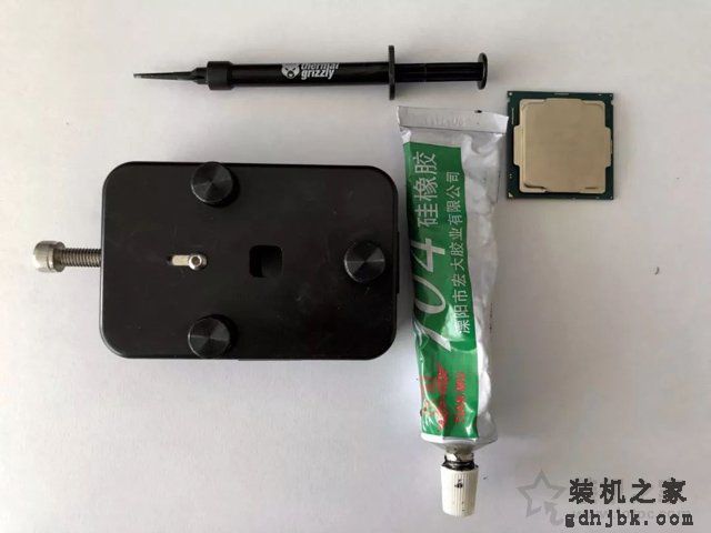 CPU开盖换液金教程：CPU开盖换暴力熊液金图解教程