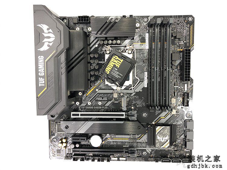台式机CPU如何安装到主板上？AMD与intel处理器安装教程