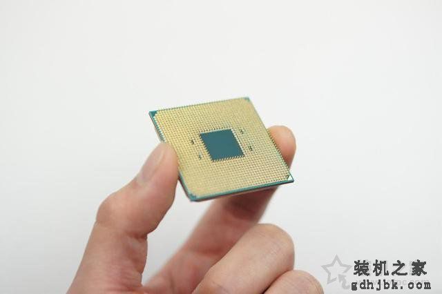 AMD锐龙Ryzen7 2700X怎么样？i7-8700K和R7-2700X性能对比评测