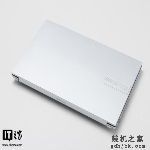 华硕无畏15i 2023评测：长续航 + 好屏幕的超能轻薄本