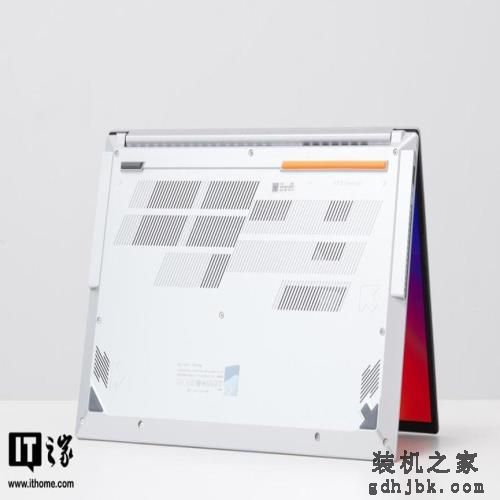 华硕无畏15i 2023评测：长续航 + 好屏幕的超能轻薄本