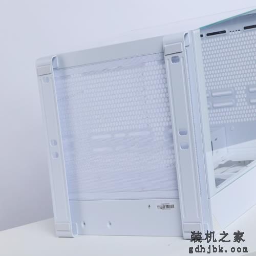 2023年双11电脑装机配置推荐：13600KF+4070Ti+高频D5+海景房机箱