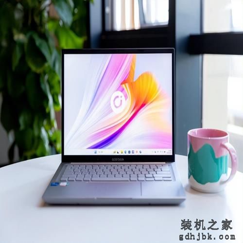暑期换<a href=http://www.gdhjbk.com/tags-146-0.html target=_blank class=infotextkey>笔记本</a>！老司机推荐四款必看本：华硕<a href=http://www.gdhjbk.com/tags-7958-0.html target=_blank class=infotextkey>联想</a>一线大牌便宜入！