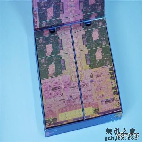 酷睿i7-13700评测：能效比提升明显、性能媲美锐龙9