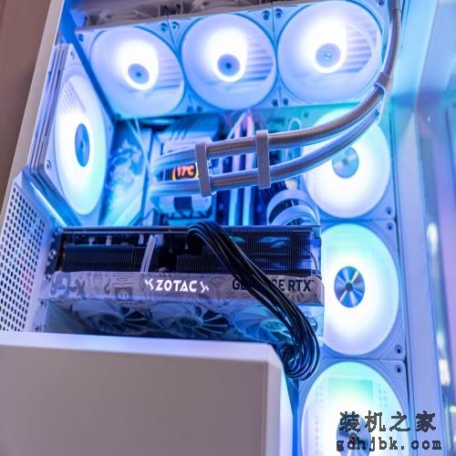 【首发测评】丨英特尔酷睿i5-14400！挤牙膏我们是认真的