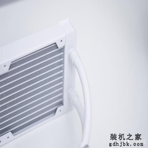 英特尔i7-14700K首发评测丨单核仅5%,多核涨18%，整体可冲