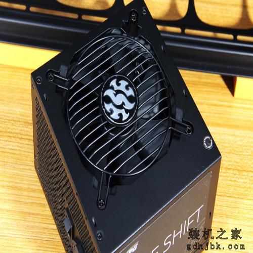 2022年底组装电脑主机配置推荐，可定制电脑配置成热门首选