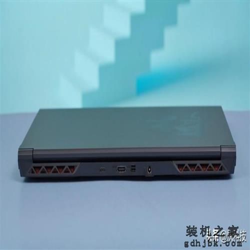性价比超群！七彩虹将星X15-XS评测：12代酷睿i7一举杀到4.5K