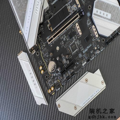 【首发测评】丨英特尔酷睿i5-14400！挤牙膏我们是认真的
