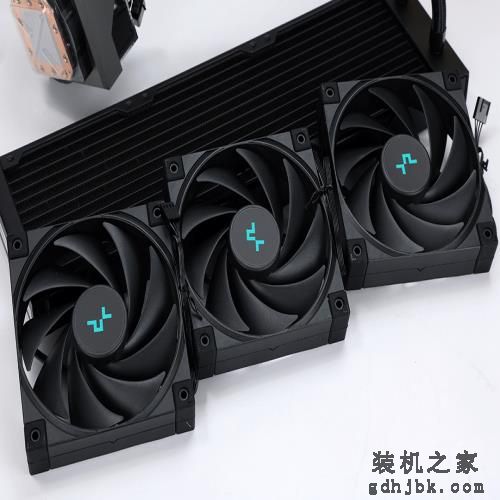 处理器5GHz+时代开启，英特尔13代酷睿i7-13700K处理器测评分享