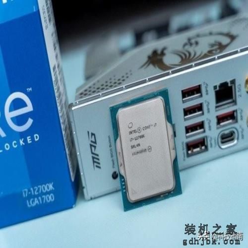 装机经验：电脑CPU i5与i7频率接近，实际性能差距为何那么大？