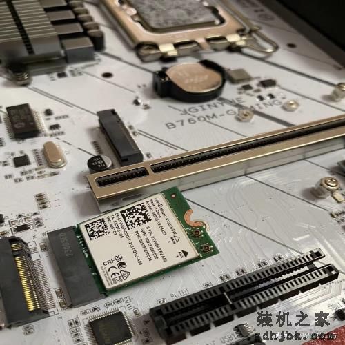 500元70W功耗40度的酷睿I7！国产400元B760独家创新降电压CPU0.8V
