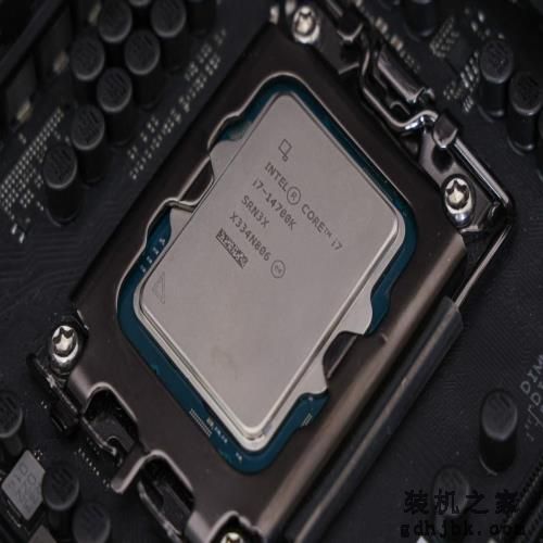 加核不加价！英特尔酷睿第14代处理器 i7-14700K评测