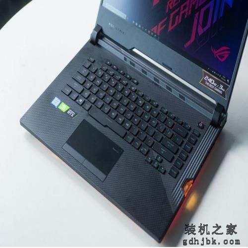 盘点高颜值的5款笔记本：顶配游戏本性能炸裂，这款外观深得我心