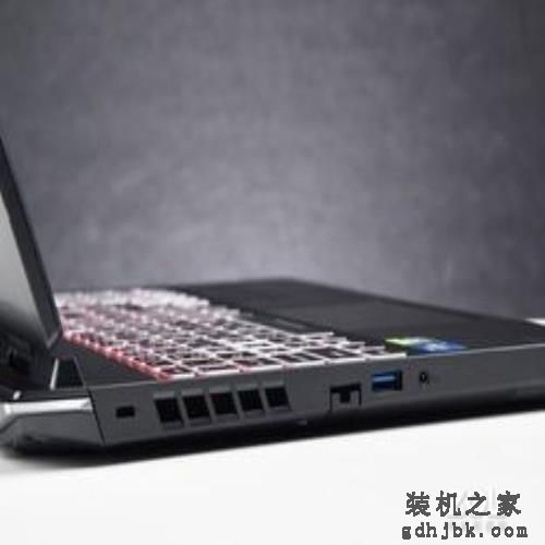 谁最值得买?8款热门游戏本横评 谁最值得买?8款热门游戏本横评