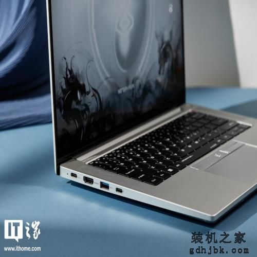 玄派侠氪商务轻薄本评测：定制BIM全面屏，内置无线蓝牙耳机