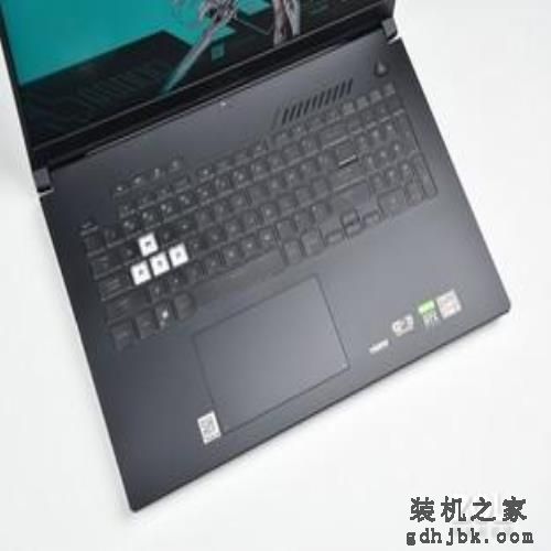 谁最值得买?8款热门游戏本横评 谁最值得买?8款热门游戏本横评
