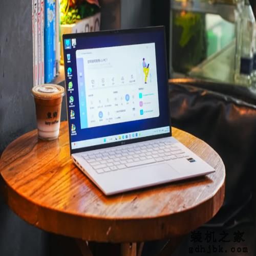 大学稳用四年！这几款轻薄本兼具便携和体验，不打游戏强烈种草