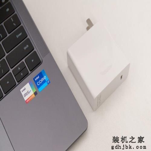 荣耀MagicBook V 14 2022评测：体验更智能的旗舰商务本