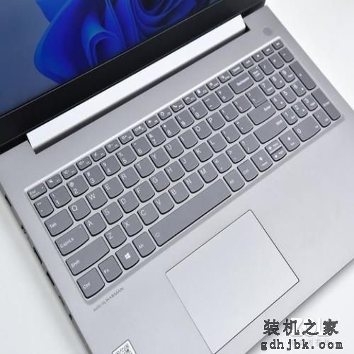 「有料评测」联想ThinkBook 15p：轻薄金属机身+澎湃性能 高规格轻薄商务本