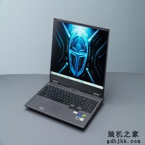 值得推荐的低噪声顶级处理器游戏本：雷神猎刃16测评