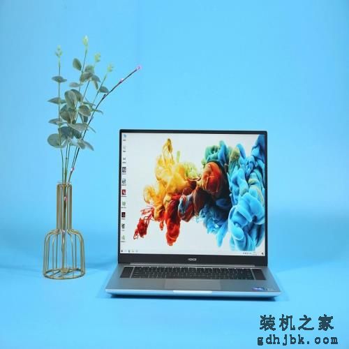 年度最具性价比的笔记本排行，自用或送礼 别买贵了