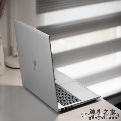 十大商务笔记本电脑排名
