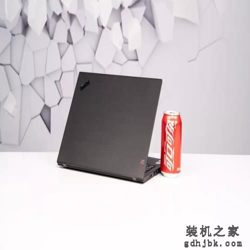 聊一款屏幕素质极高的旗舰级商务本