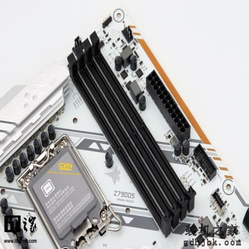 13代酷睿 i5-13600K 首发评测：单核超 i9-12900K，多核涨超 40%