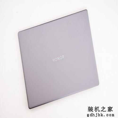荣耀MagicBook V 14 2022评测：体验更智能的旗舰商务本