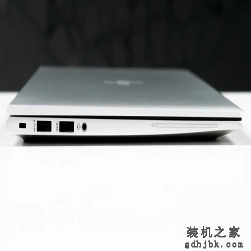 聊一款扩展性强+性能激进的商务本