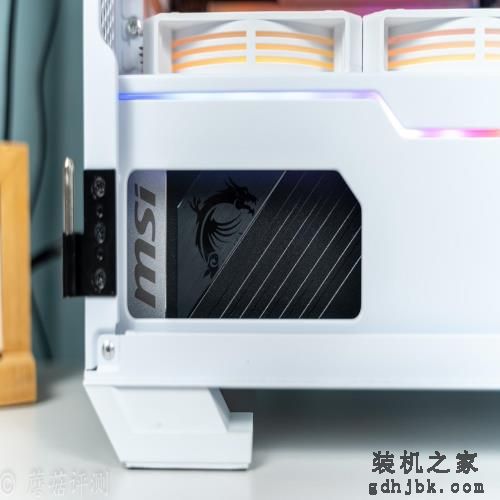 英特尔新架构最入门的处理器，性能如何？英特尔i3-12100F 评测
