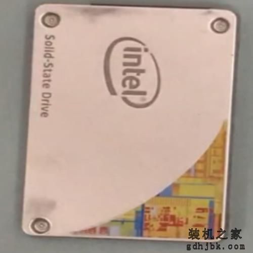 想知道11年前发布的酷睿2代i3处理器还能用来看高清视频吗？