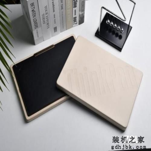 搭载深度定制版锐龙7 Pro 6860Z ThinkPad Z13商务本体验 搭载深度定制版锐龙7 Pro 6860Z ThinkPad Z13商务本体验
