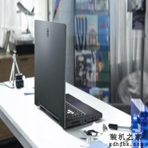 文能办公武能游戏 Z世代人群爆款本怎么选