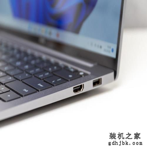 荣耀MagicBook V 14 2022评测：体验更智能的旗舰商务本