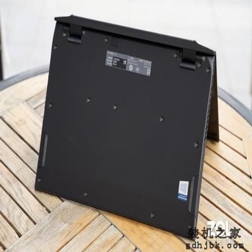 999克全碳纤维机身 VAIO Z 2021旗舰商务本评测