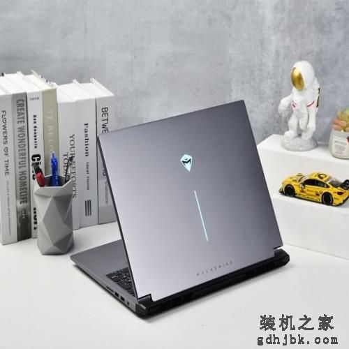 年轻人必选的第一台轻游戏全能本 机械师曙光16 Air评测