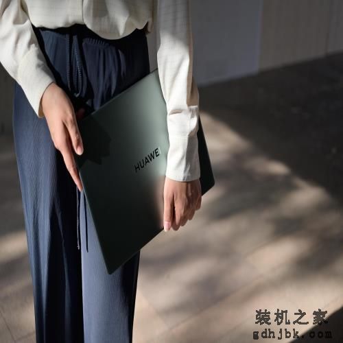 专注于商务，办公体验buff叠到满，华为MateBook 14s值得买吗？