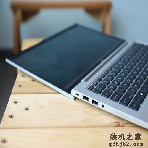 1kg超轻机身不到5千元！惠普ProBook 635 G8商务本评测