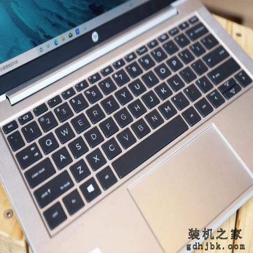 1kg超轻机身不到5千元！惠普ProBook 635 G8商务本评测