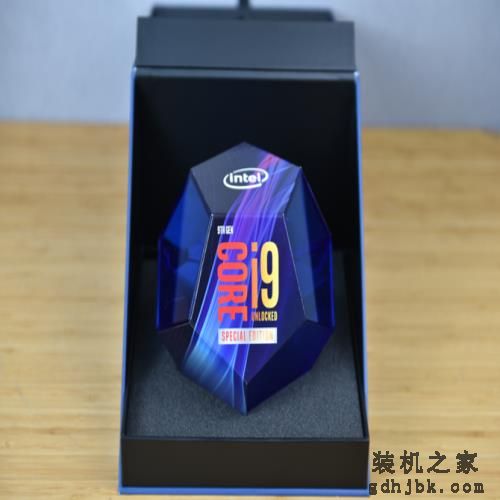 酷睿i9-9900KS首发评测 当之无愧的最强游戏处理器 酷睿i9-9900KS首发评测 当之无愧的最强游戏处理器