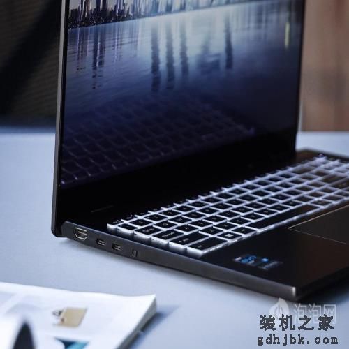 微星Summit E16 Flip Evo体验 新一代高端商务本之典范