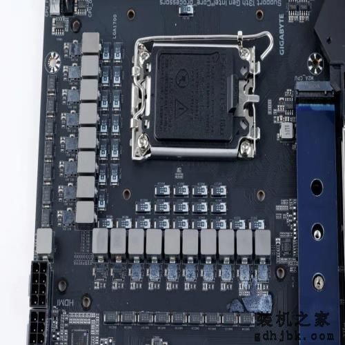 体验6.4GHz+DDR5 8400的极速快感——英特尔酷睿i9-13900KS处理器深度测试