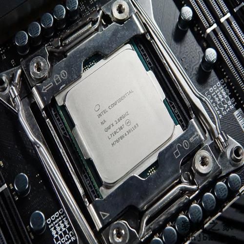 地表最强的消费级处理器！Intel Core i9-7980XE评测